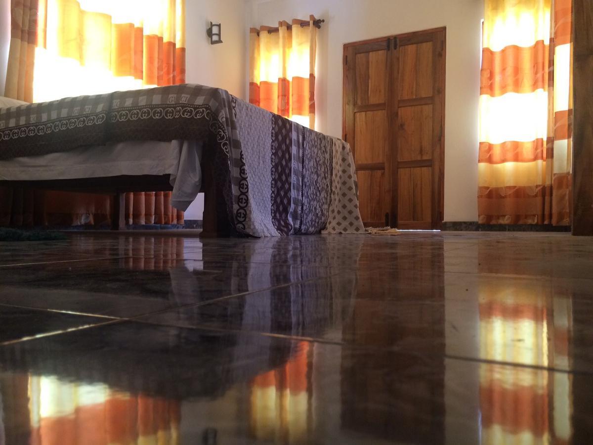 Hotel Athina & Restaurant تْشيلو المظهر الخارجي الصورة